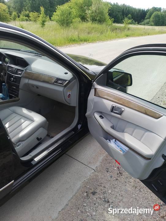 MERCEDES E300 CDI 231KM Olecko