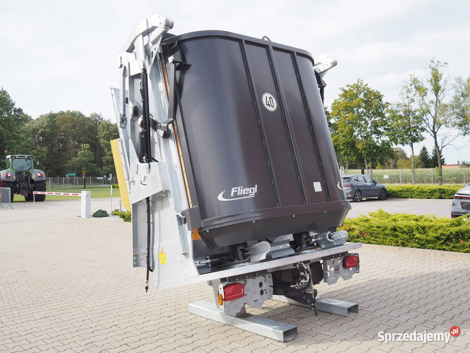 Fliegl rozrzutnik S2ASW Profi Stęszew