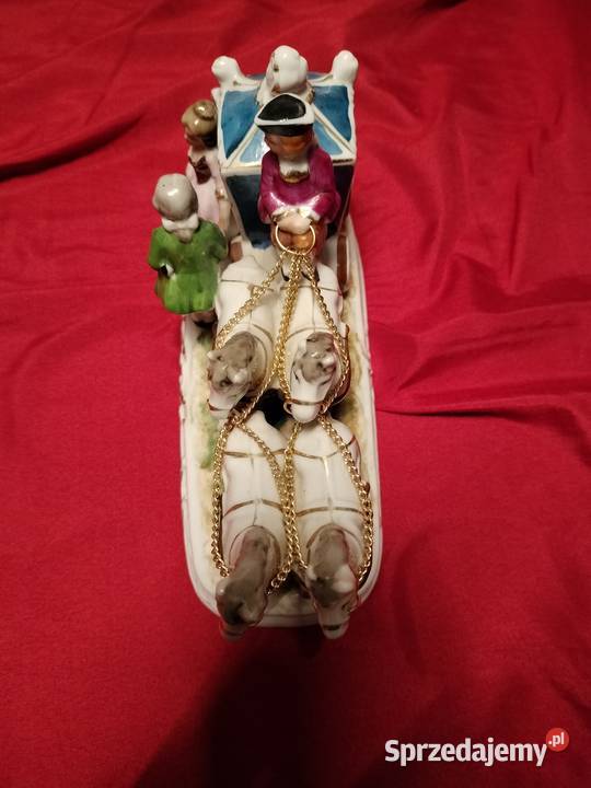Figurka porcelanowa konie z karetą Choszczno