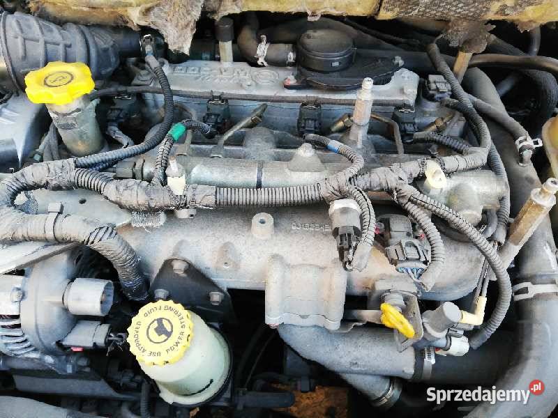 Chrysler Voyager Grand Voyager 25 crd 20012007 Silniki i osprzęt Przysucha sprzedam