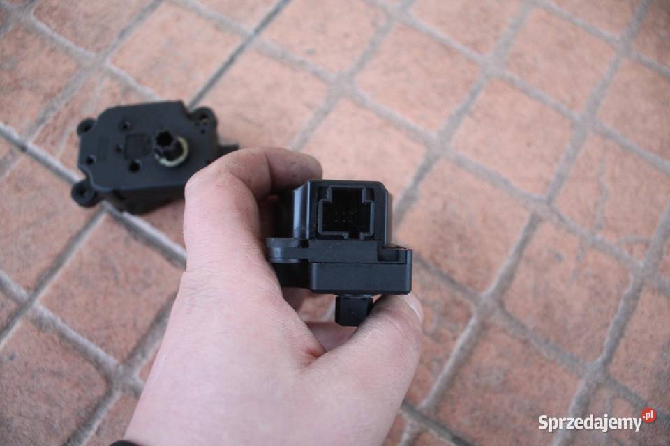 SILNICZEK NAGRZEWNICY FORD MONDEO MK4