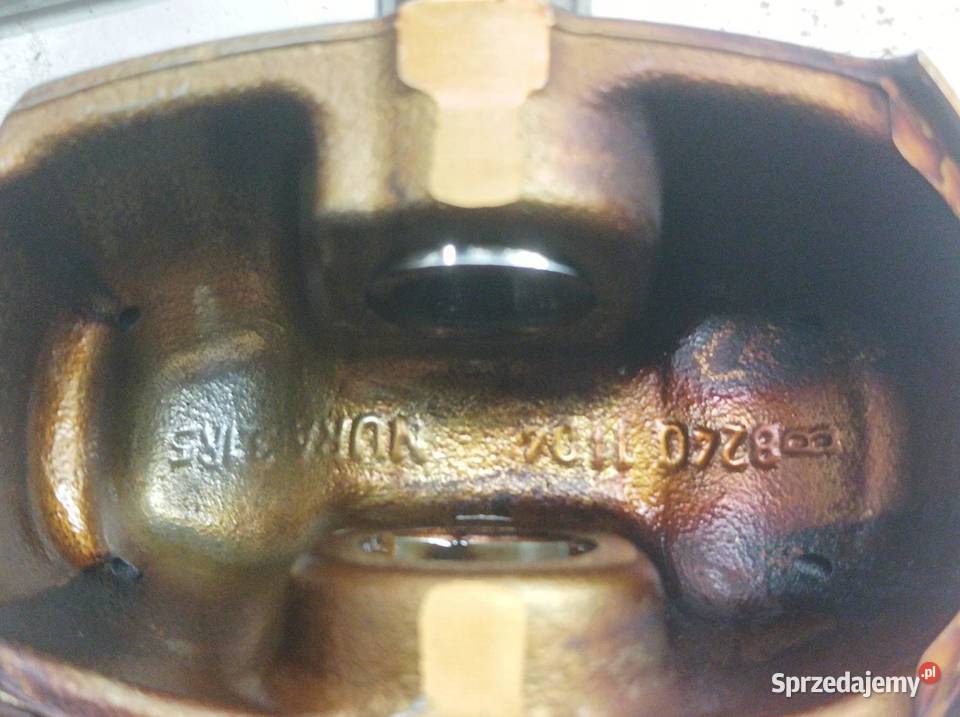 TŁOK KORBOWÓD 20 FSI Seat Altea I 2004 Rok produkcji 2005