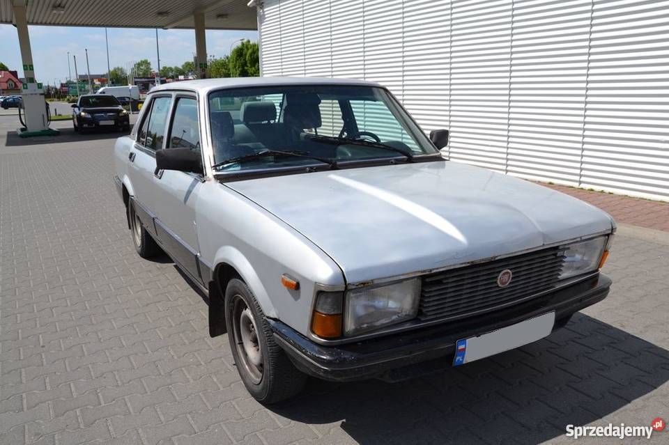 Fiat 132 argenta