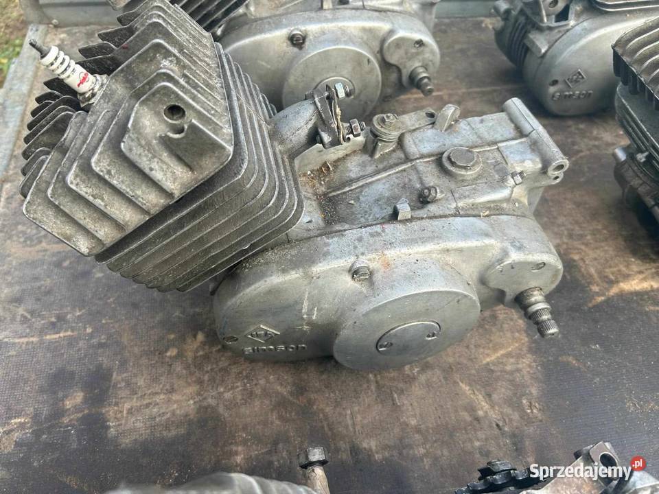 Simson s 50 silniki 5 sztuk plus części Silniki Szczecin