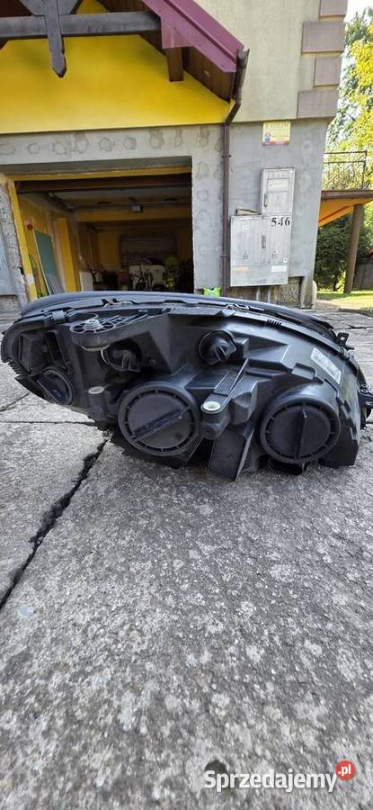 Sprzedam Lampy Przod W204 Mercedes