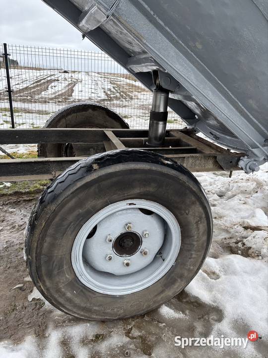 Przyczepa z kiprem nieuszkodzony Agatówka sprzedam