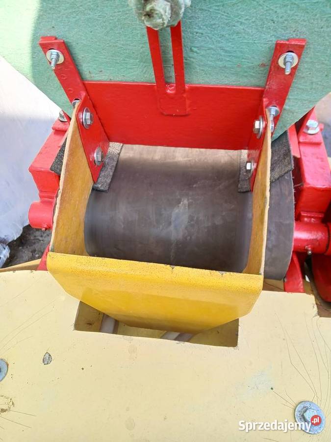 Rozsiewacz motyl kłos nawozów lubelskie