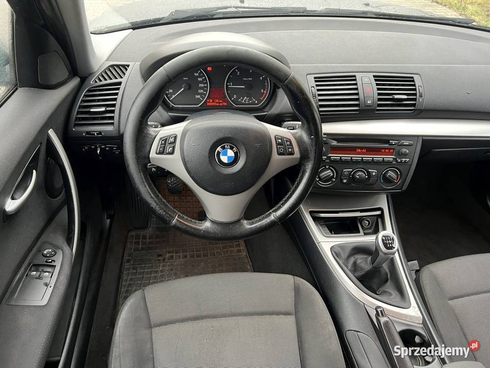 BMW e87 118d 122 2006r