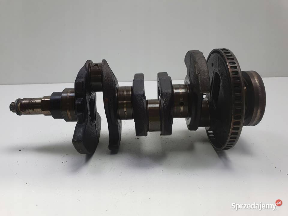 Opel Corsa D 10 12V WAŁ KORBOWY A10XEP 55562314 Rudka