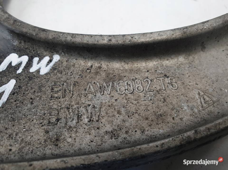 BMW F01 F02 GÓRNY PRAWY PRZEDNI WAHACZ Przód osobowe Motoryzacja Rudka