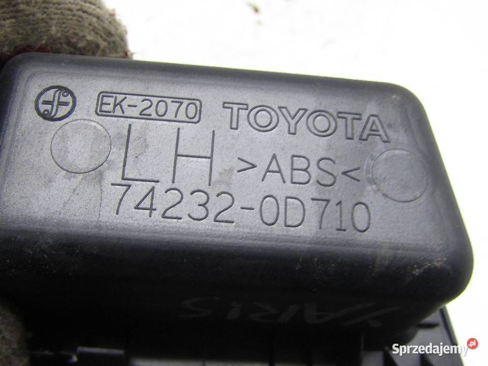 PANEL PRZEŁĄCZNIK SZYB PRAWY PRZÓD TOYOTA YARIS osobowe