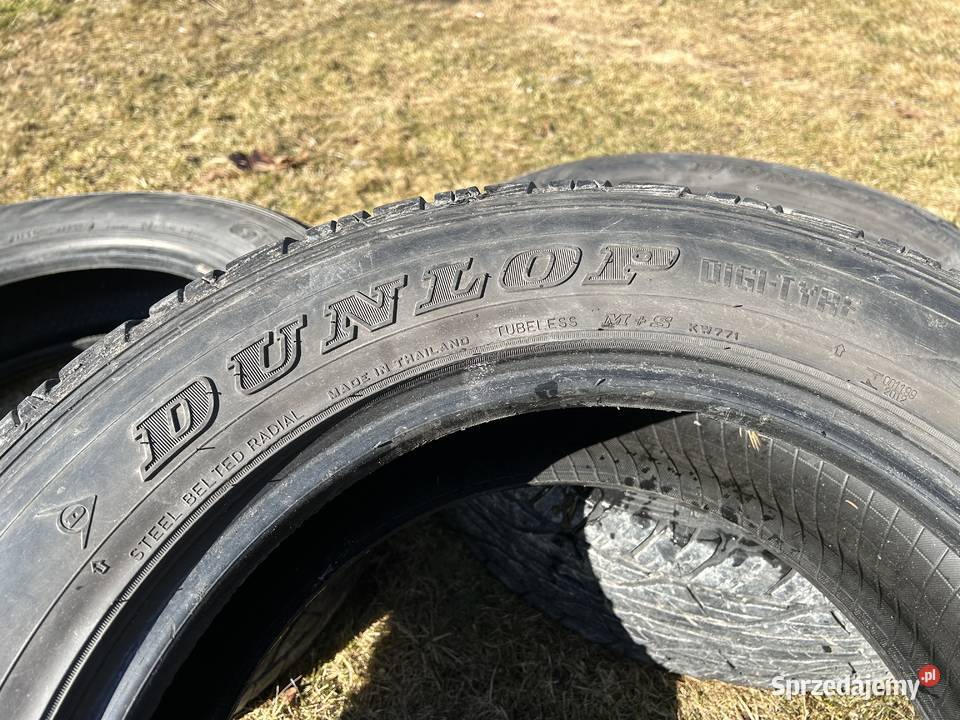 Dunlop Grandtrek AT3 225x65x17 Tłuszcz