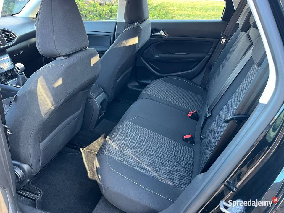 mam do sprzedania Peugeota 308 kombi z 2019 15 isofix