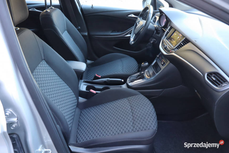 Opel Astra 12 Turbo benzyna Zabrze