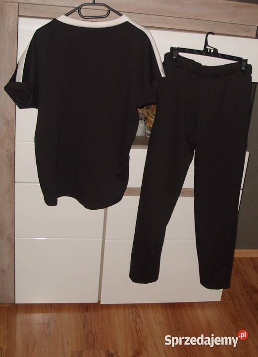 DRES na krótki rękaw Masełko cyfry lampasy LXL Rozmiar 42(XL) Rawicz