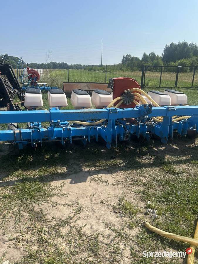 Sprzedam siewnik Monosem 6 rzedowy talerzowy Nowe Kozłowice