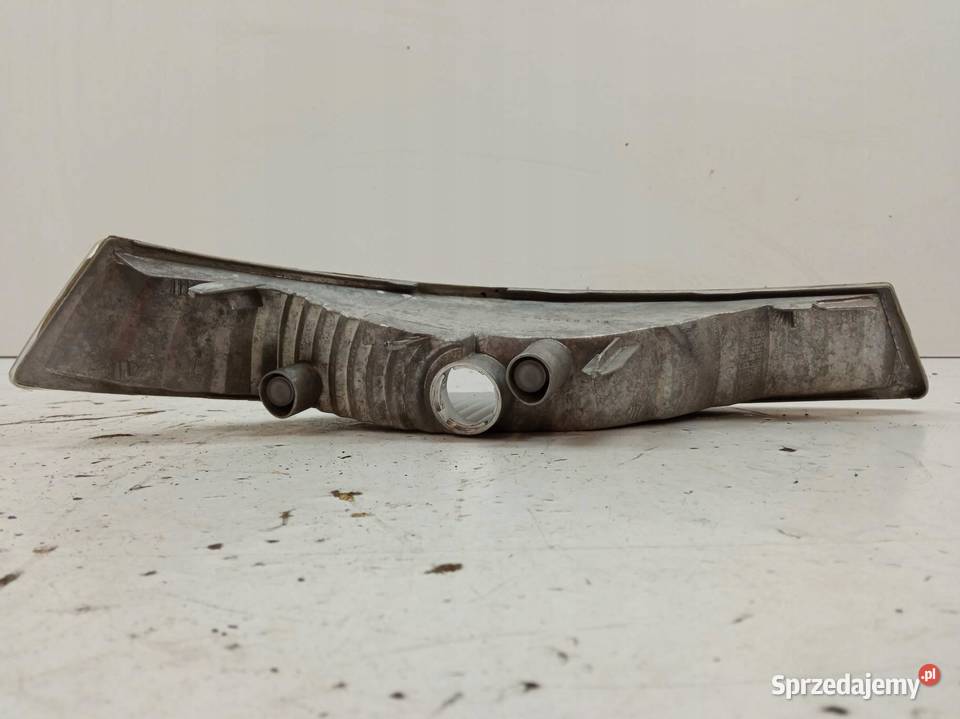 KIERUNKOWSKAZ LEWY Renault Trafic II 20012014