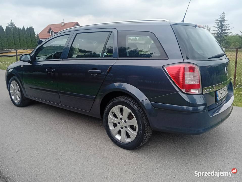 Opel Astra 18 benzynagaz Świdnik