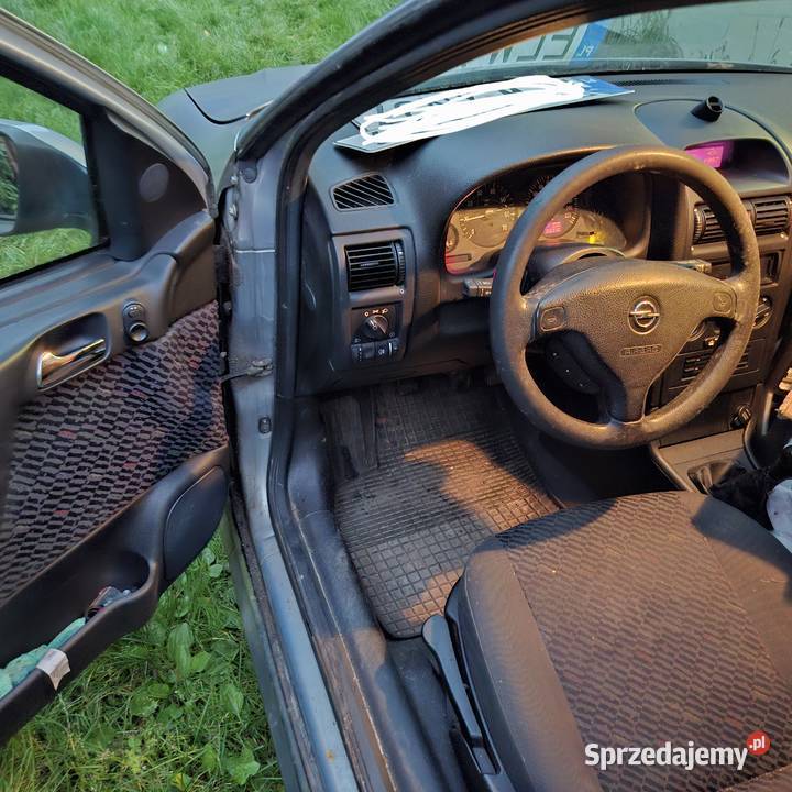 Opel Astra 2 uszkodzony silnik Łódź