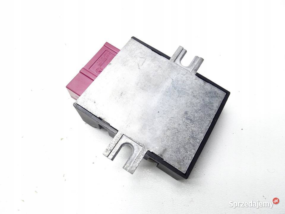 MODUŁ STEROWNIK POMPY PALIWA 7358144 BMW F20 F21 osobowe