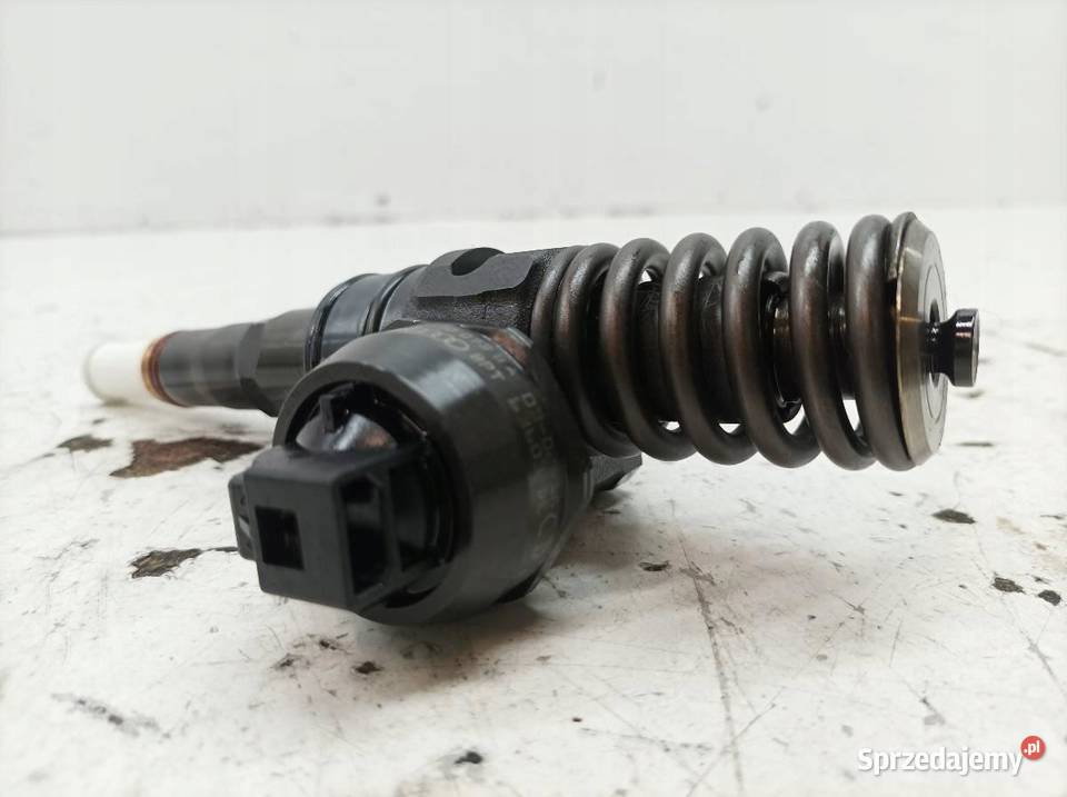 POMPOWTRYSKIWACZ 038130073BA 19 TDI VW Pompowtryskiwacze