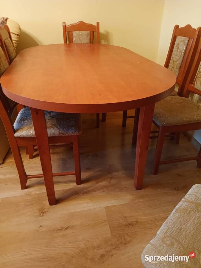 stół rozkładany z krzesłami