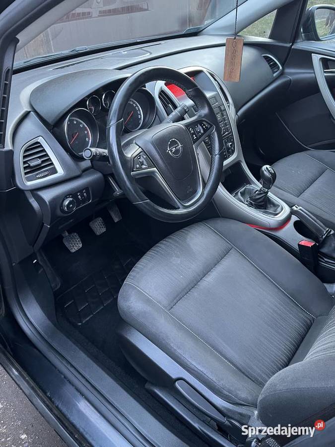 Opel Astra J 14t Jeleśnia