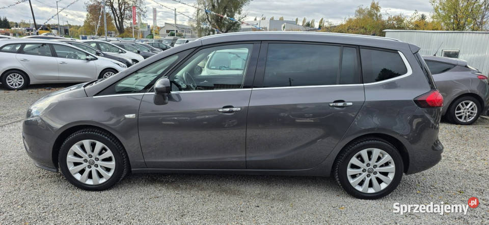 Opel Zafira 7 Os Przebieg 219000 20 wielofunkcyjna kierownica Świdnica