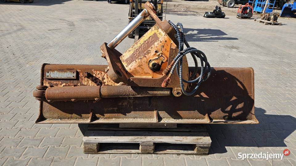 Hydrauliczna łyżka skarpowa 200 pod złącze SW48