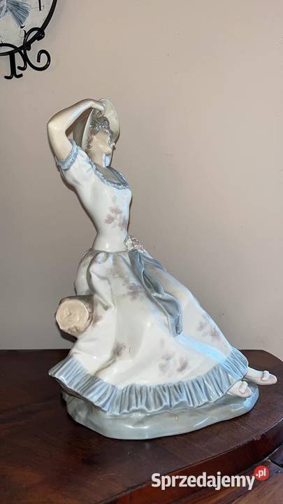 Figurka Damy w kapeluszu Zepfir Lladro Made in Gdańsk