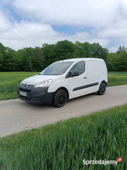 Citroen Berlingo 16HDI 90 z 2016r Ożarów sprzedam
