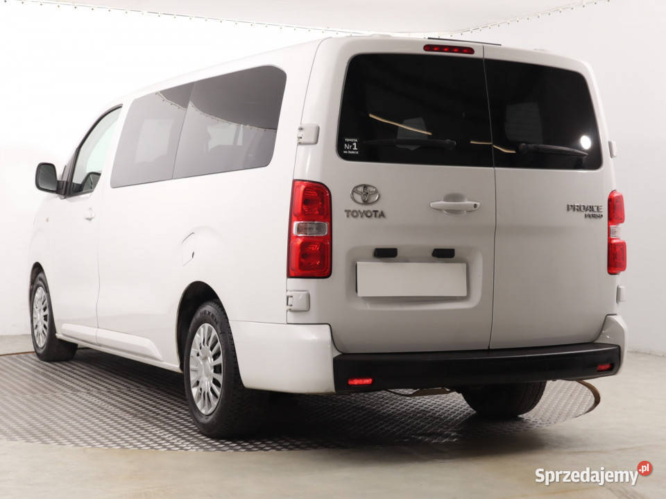 Toyota ProAce Verso 20 D4D klimatyzacja ProAce Verso Katowice sprzedam