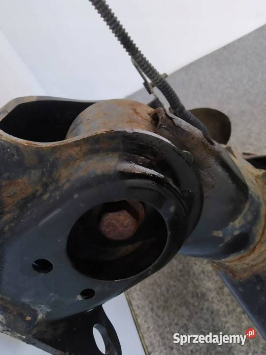 BELKA ZAWIESZENIA TYŁ MK2 Ford Transit Connect