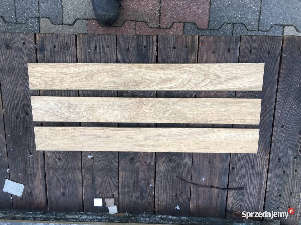 Gres cokół Fargo gold 7x598 firmy TUBĄDZIN Reguły