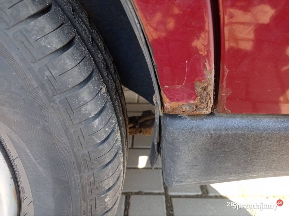 Fso Polonez Caro czerwony Sępopol