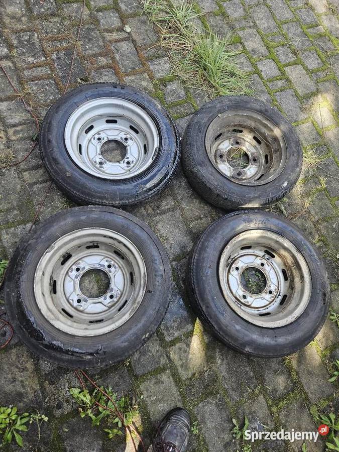 Trabant 601 koła felgi opony Pneumat Łódź