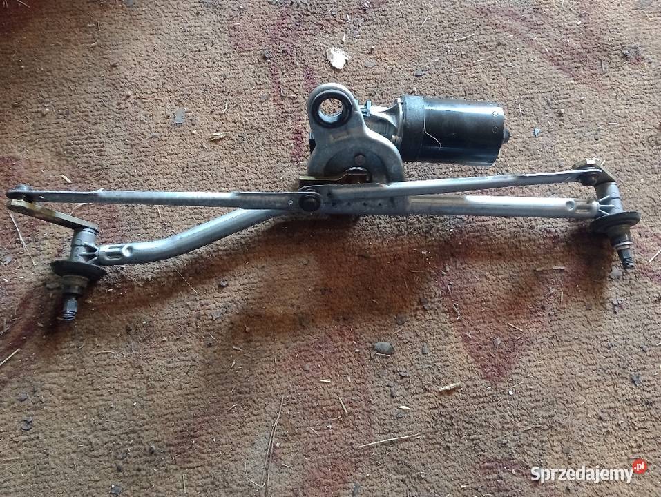 Mechanizm wycieraczek przód bmw e46
67638362155 Kamieniec