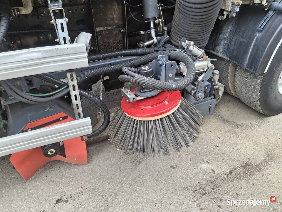 MAN TGS 18320 Zamiatarka Bucher Optifant 70 2 pneumatyczne zawieszenie Specjalne Sierakowice