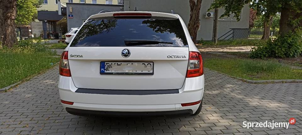 Skoda Octavia Kombi FL światła przeciwmgielne Octavia Łódź sprzedam