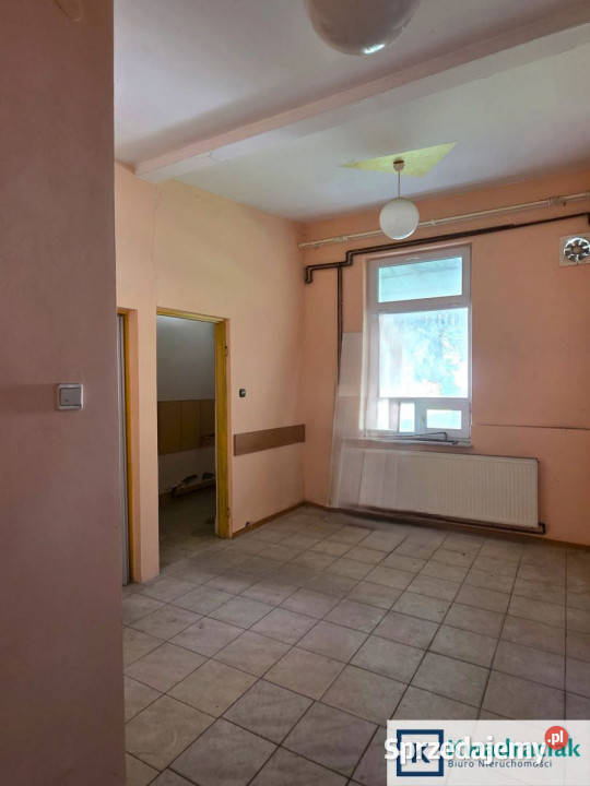 sprzedaży lokalu 120m2 Zagórz Plac Obrońców Sprzedaż