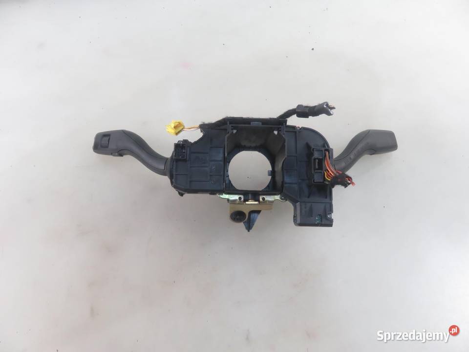 PRZEŁĄCZNIK ZESPOLONY AUDI A4 B6 Avant 8E5 osobowe małopolskie