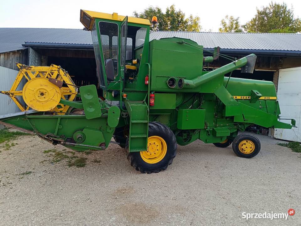 Kombajn zbożowy John Deere 935 rolnika super Miechów