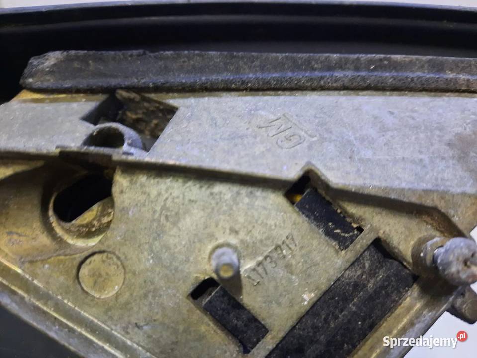 12SLusterko zewnętrzne elektryczne OPEL OMEGA B Włoszczowa sprzedam