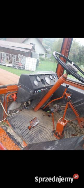 Traktor ciągnik władimirec rusek t25 94plus Władimirec