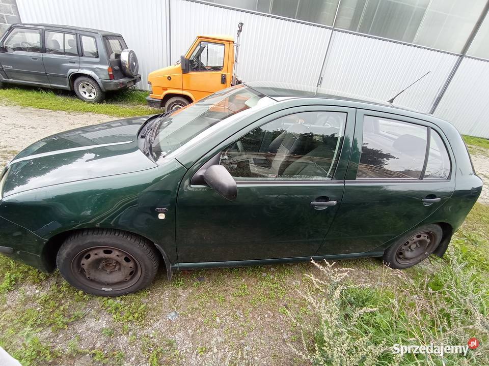 Skoda Fabia 14 44 kW 2000 r dawca części Samochody na części Szklarka Myślniewska