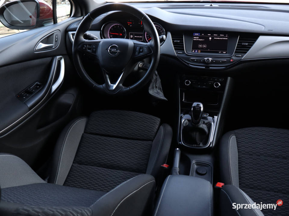 Opel Astra 12 Turbo isofix dolnośląskie