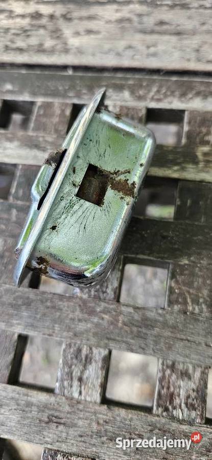 Popielniczka tył Fiat 125Prawa lewa Tapicerki samochodowe