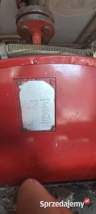 Piec parowy na olej opałowy z palnikiem Sonina