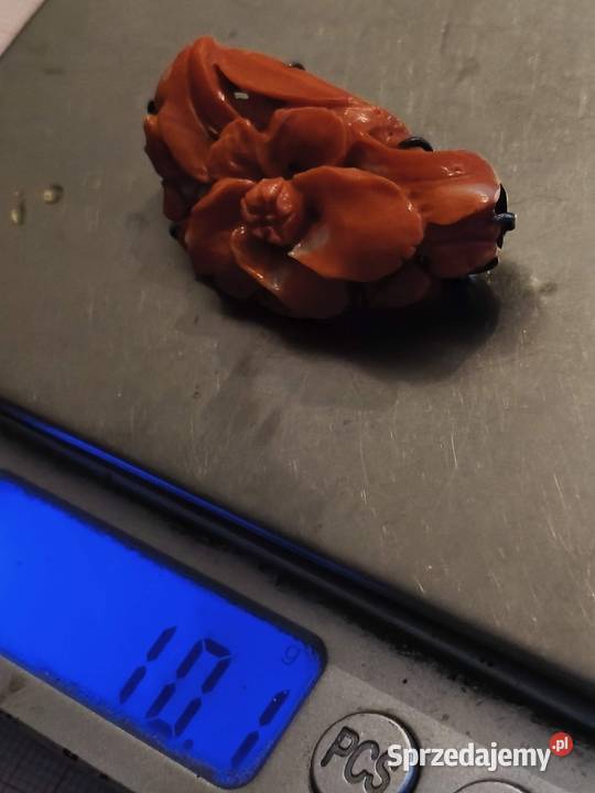 Broszka koral antyk Białystok sprzedam