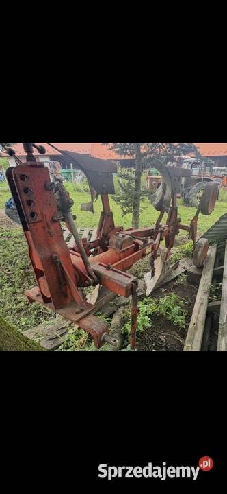 Posiadam do sprzedania pług 2 skibowy obrotowy Łapczyca